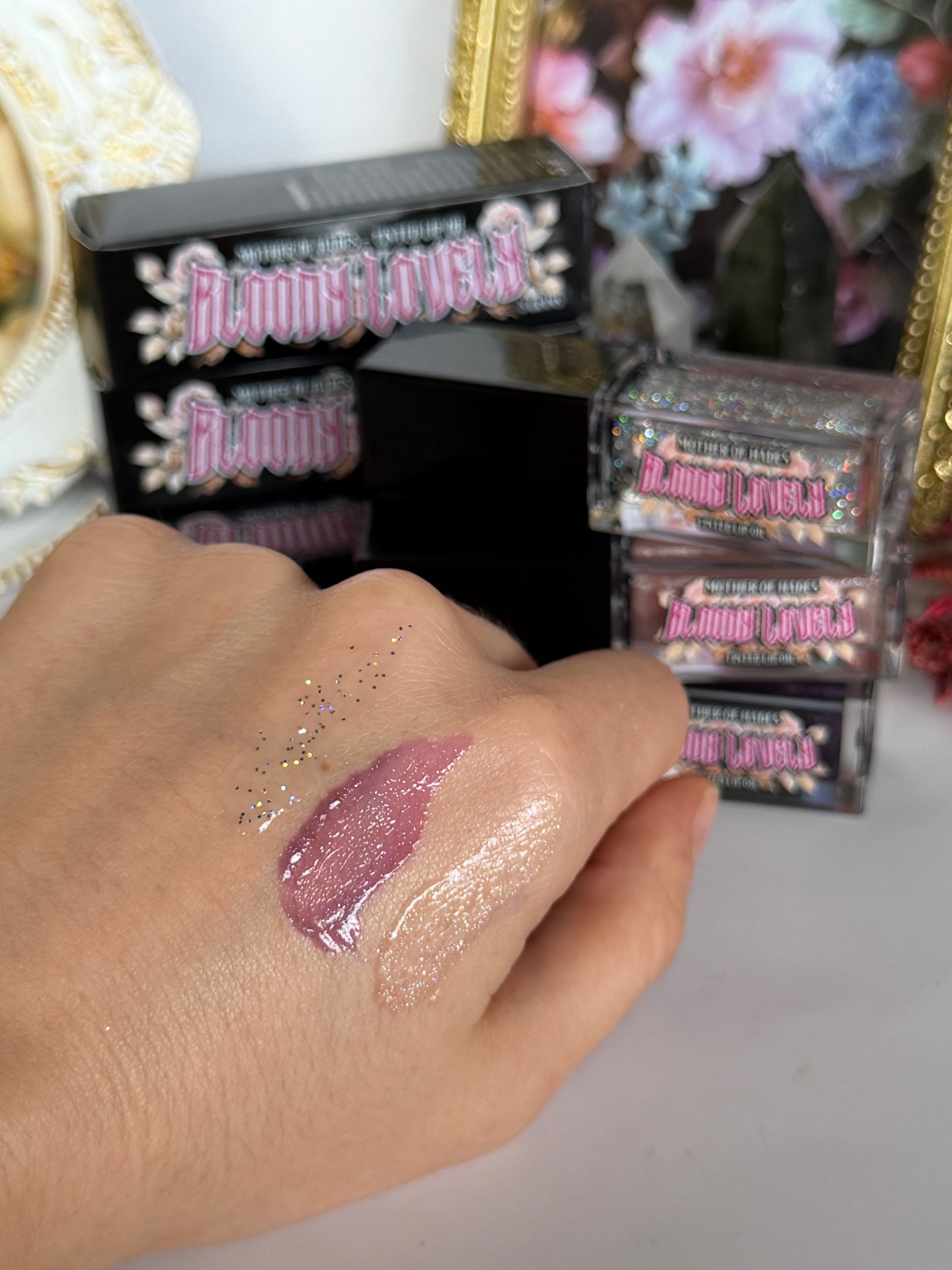 BLOODY LOVELY TINTED LIP OIL - Stone The Crows