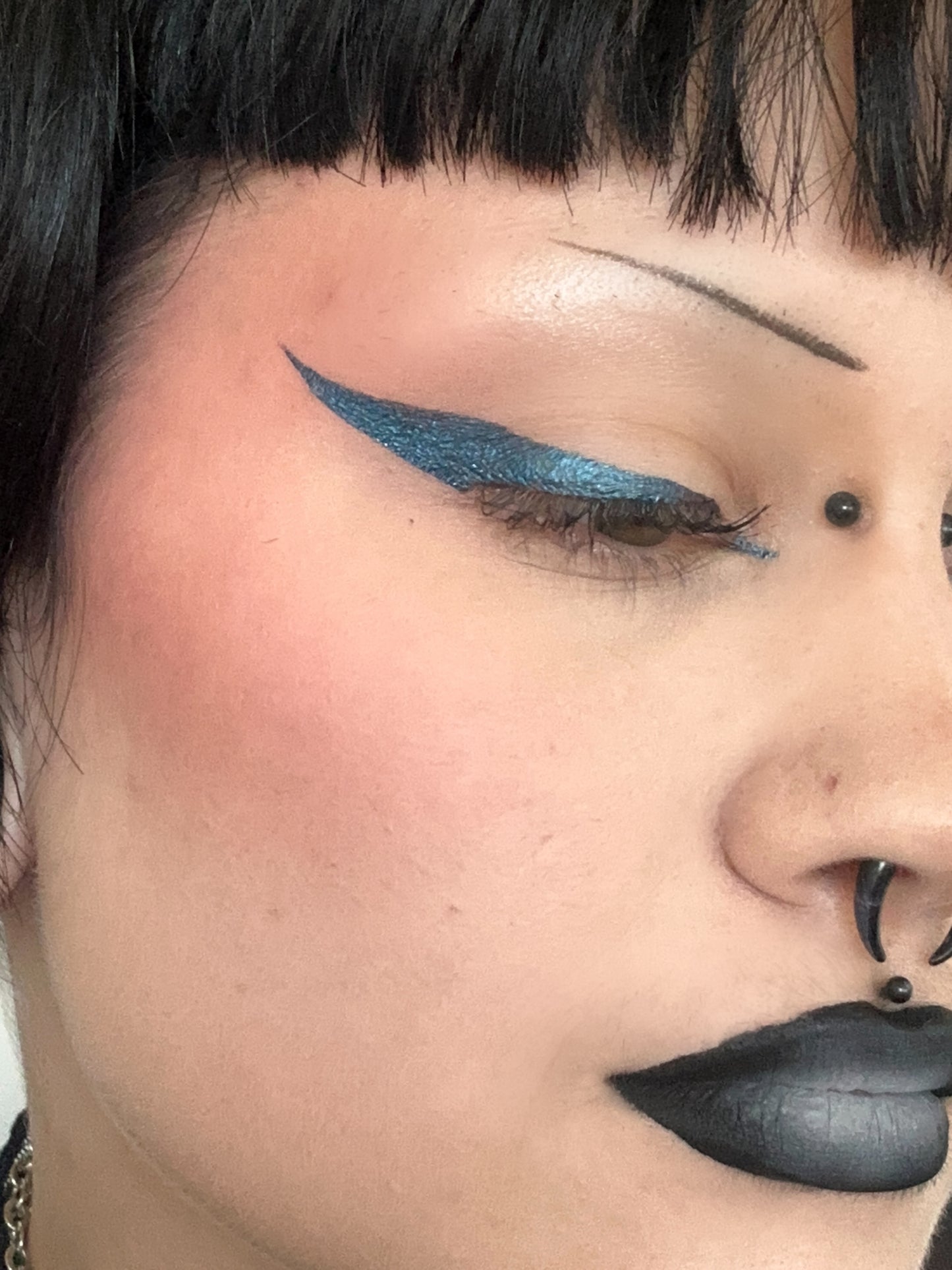 SALEM NIGHT - IRIDESCENT CryBaby Aqua Liner