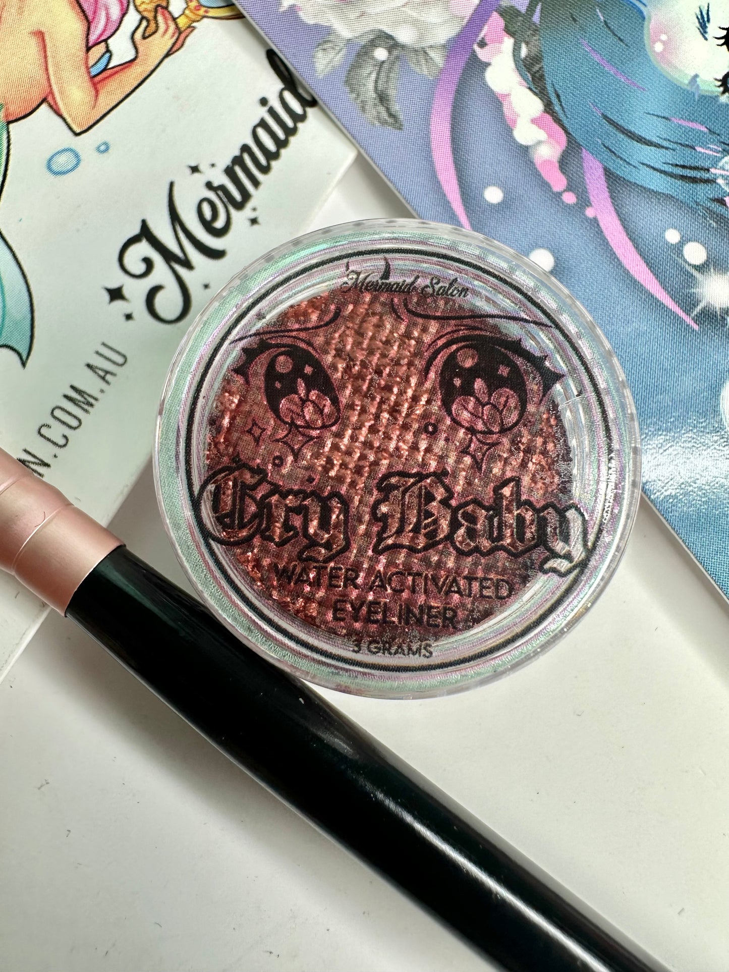 GARNET - IRIDESCENT CryBaby Aqua Liner