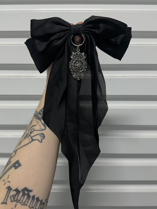 ETERNAL ROSE -  Mother of Hades NIGHT GARDEN Hair Bow