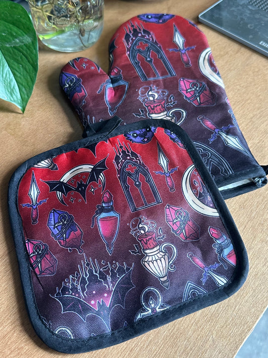 VAMPIRE SLAYER - Oven Mitt Set