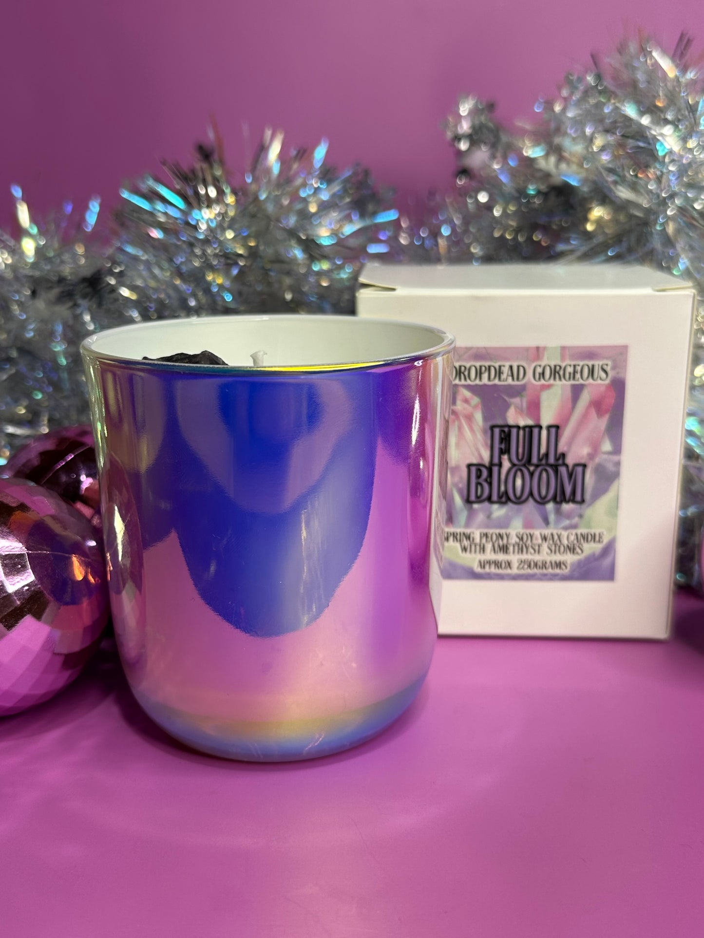 FULL BLOOM -  crystal stone soy candle