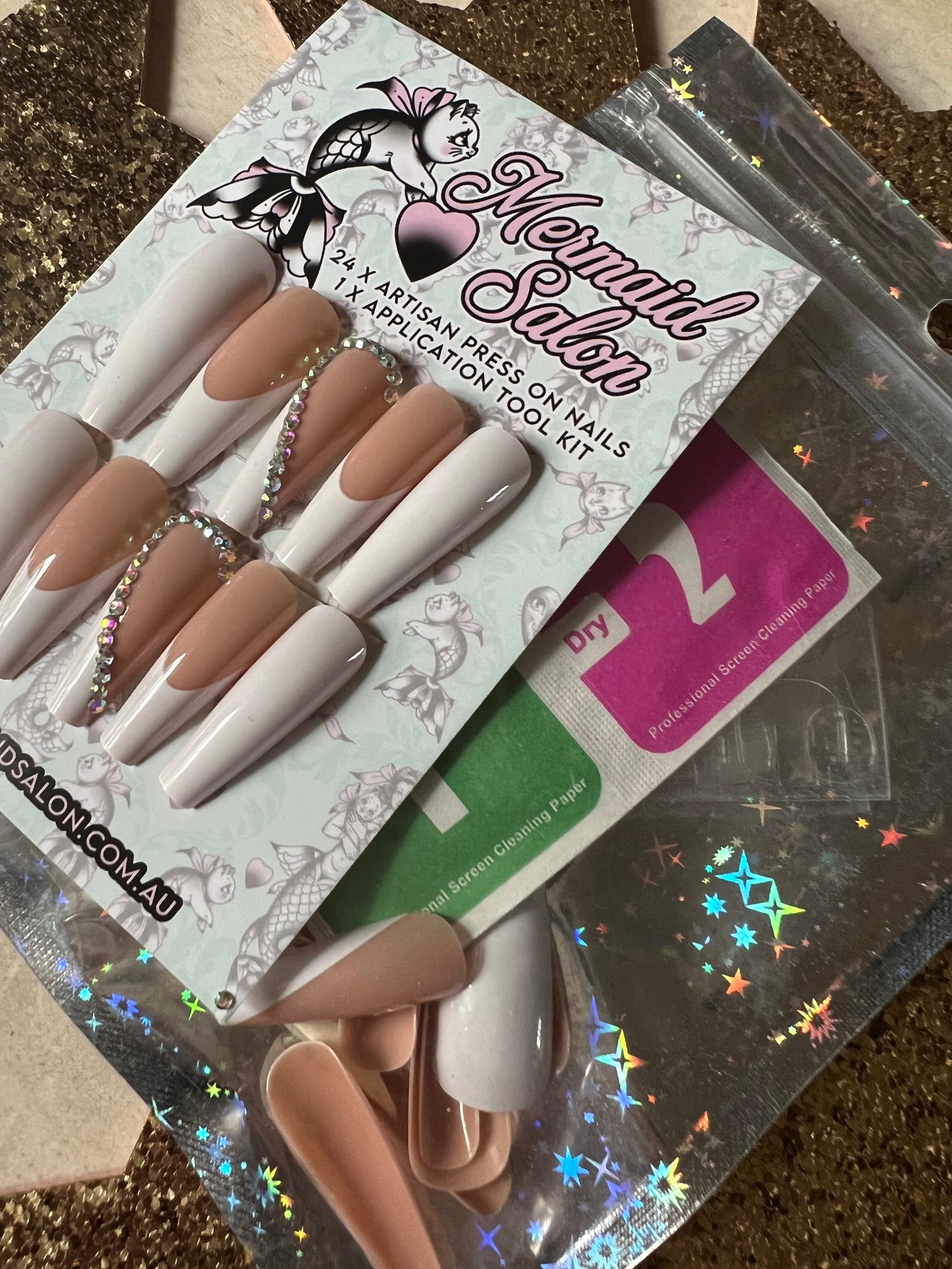 HEAVEN SENT - Press-On Nail Kit