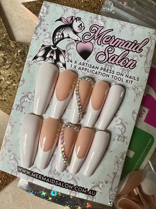 HEAVEN SENT - Press-On Nail Kit