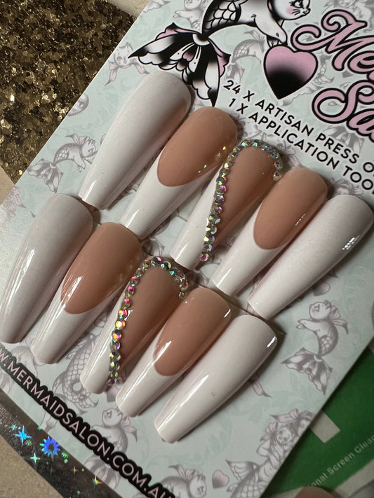 HEAVEN SENT - Press-On Nail Kit